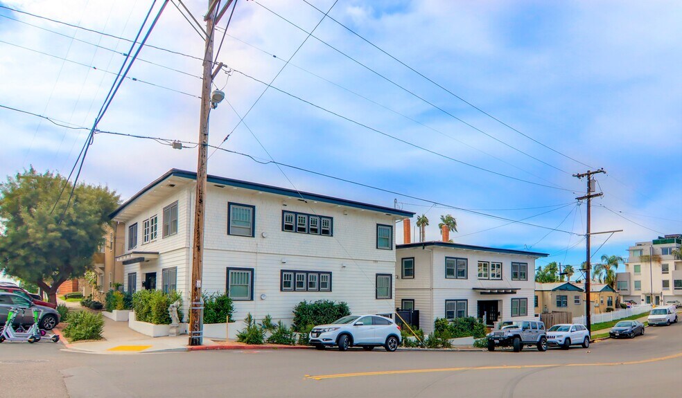 More Photos Of 233-239 Hawthorn St, San Diego Apartments For Sale