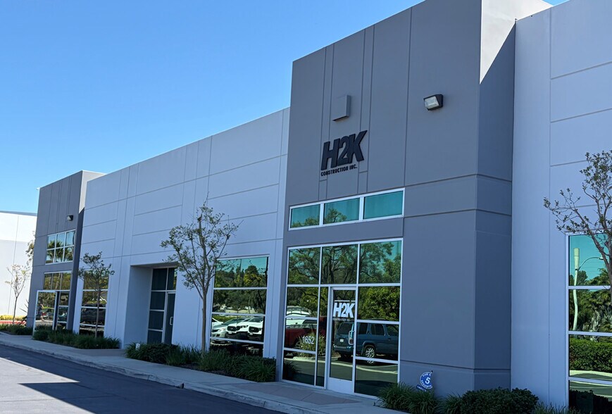 Primary Photo Of 1644-1658 Ord Way, Oceanside Warehouse For Sale