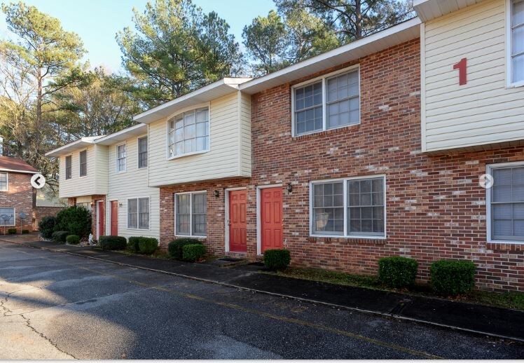 More Photos Of 2360 Tredway Dr, Macon-Bibb Apartments For Sale