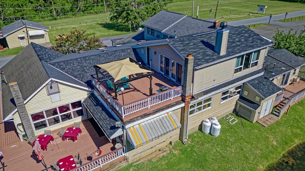 More Photos Of 160 Creamery Rd, Greenville Specialty For Sale
