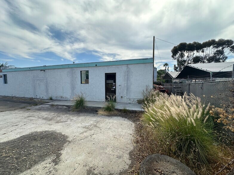 More Photos Of 7841 El Cajon Blvd, La Mesa Office Residential For Sale