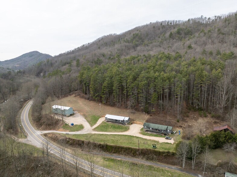 More Photos Of 6672 Roan Creek Rd, Butler Apartments For Sale