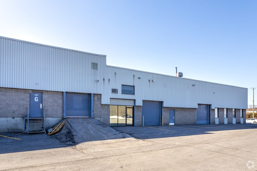 More Photos Of 151 Boul De Mortagne, Boucherville Flex For Lease