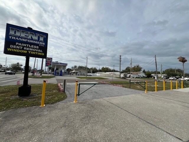 More Photos Of 801 Cypress Gardens Blvd, Winter Haven General Retail For Sale