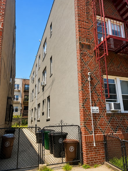 More Photos Of 47-44 44th St, Flushing Apartments For Sale