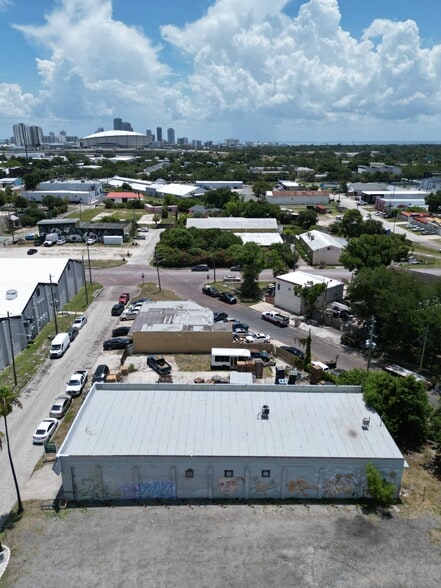 More Photos Of 2436 Emerson Ave S, Saint Petersburg Warehouse For Sale