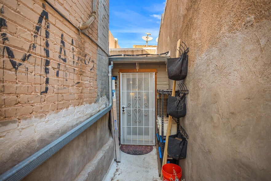 More Photos Of 40 Main St, Bisbee General Retail For Sale