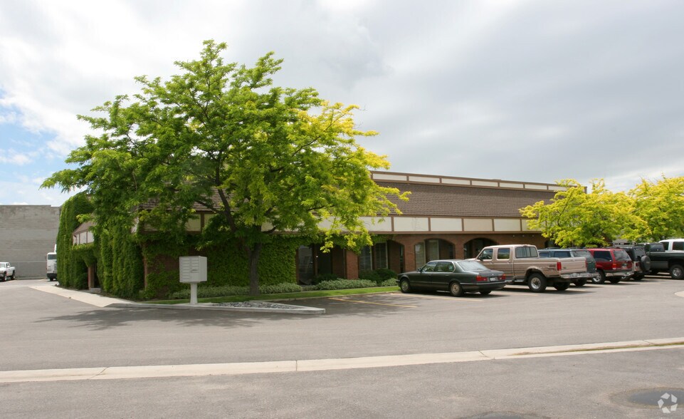 More Photos Of 1501 W 2650 S, Ogden Light Distribution For Lease