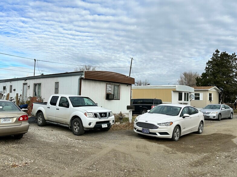 More Photos Of 711 Birch Ln, Billings Manufactured Housing Mobile Home Park For Sale
