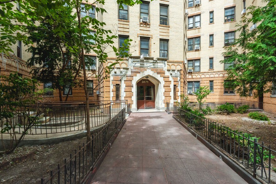 More Photos Of 3871 Sedgwick Ave, Bronx Multifamily For Sale