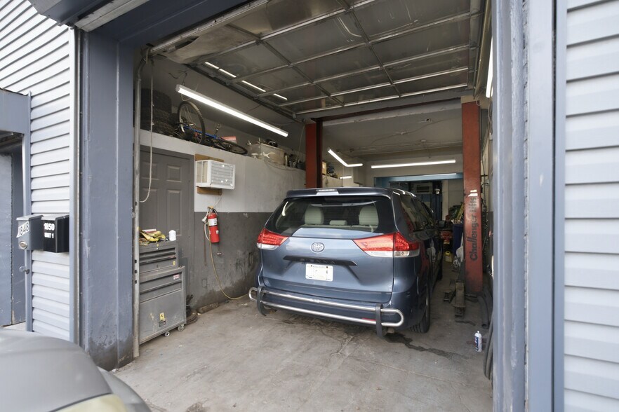 More Photos Of 1850 E Jericho Tpke, Huntington Auto Repair For Sale