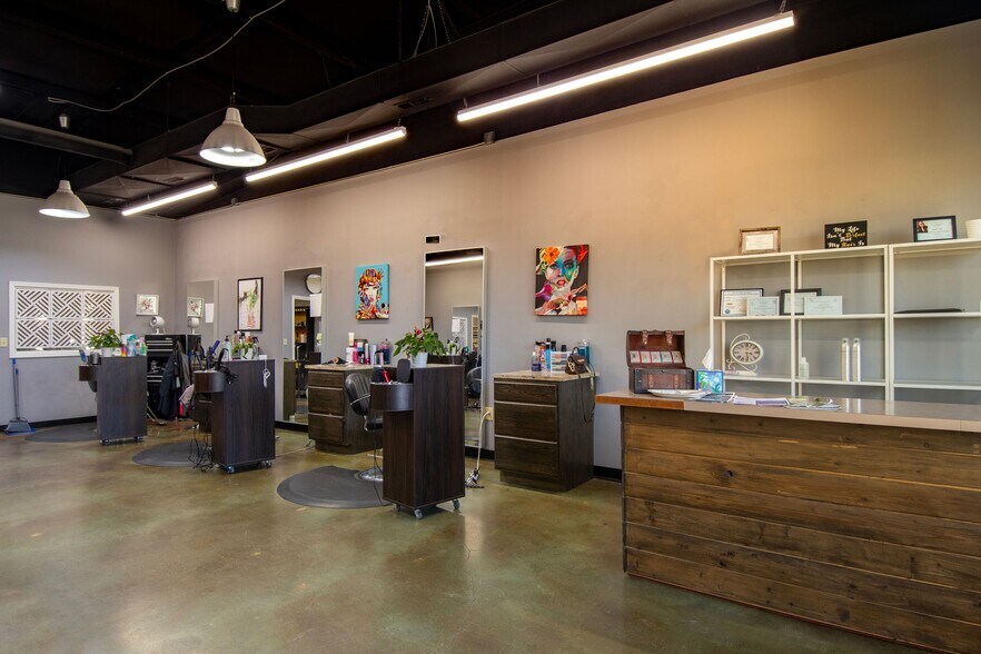 More Photos Of 1606 7th St, Las Vegas Storefront For Lease