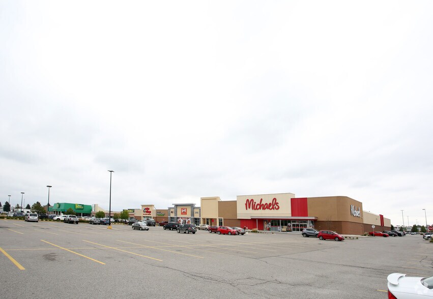 More Photos Of 925 Ontario St, Stratford Storefront For Lease