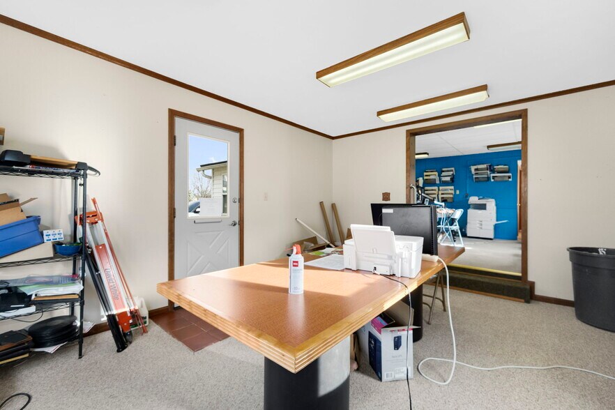More Photos Of 207 W North St, Columbia City Office Residential For Sale