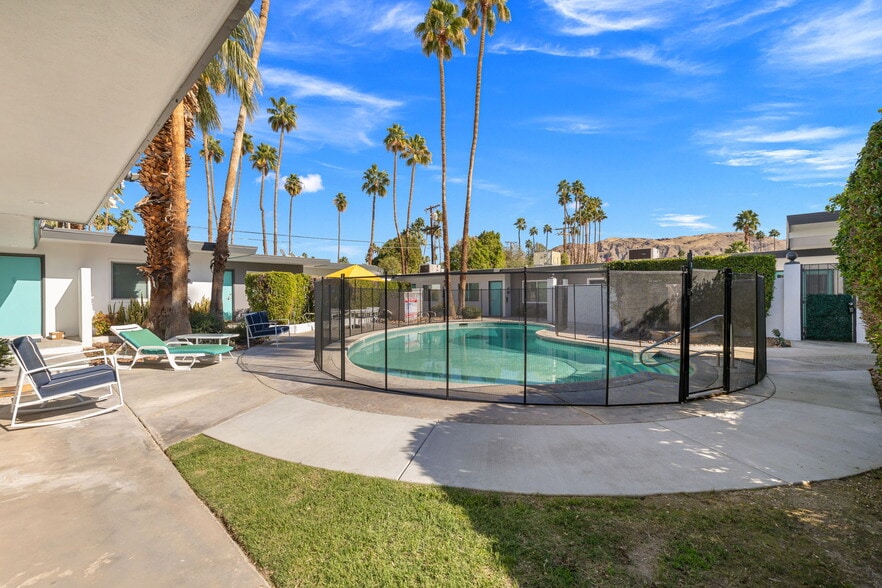 More Photos Of 2080 S Camino Real, Palm Springs Apartments For Sale