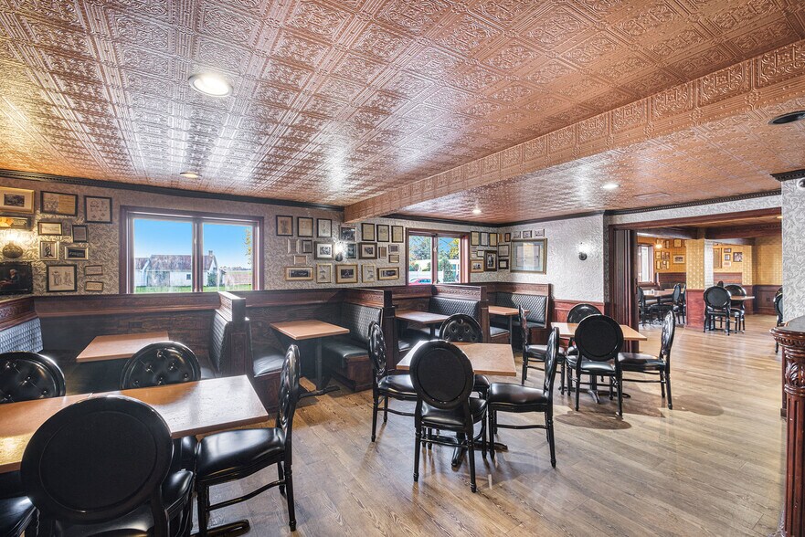 More Photos Of 9264 Saginaw Rd, Richville Restaurant For Sale