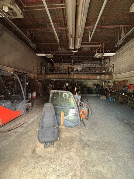 More Photos Of 101 Comet Ave, Buffalo Distribution For Sale