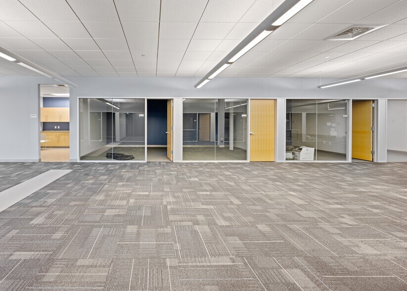 More Photos Of 100 Domain Dr, Exeter Office For Lease