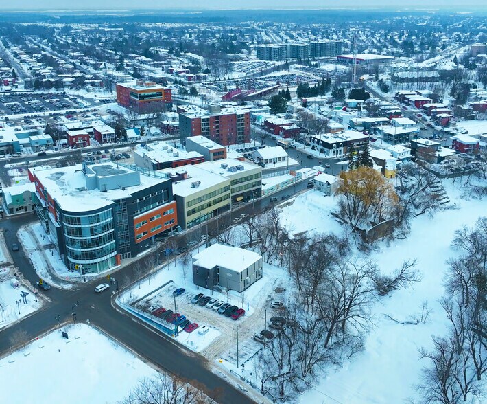 More Photos Of 210-216 Rue Labelle, Saint-Jérôme Land For Sale
