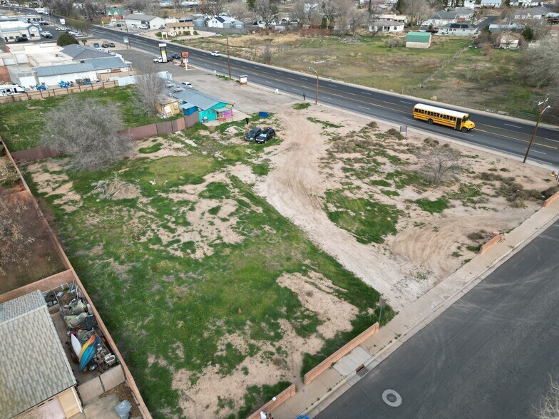 More Photos Of 160 S State St, La Verkin General Retail For Lease