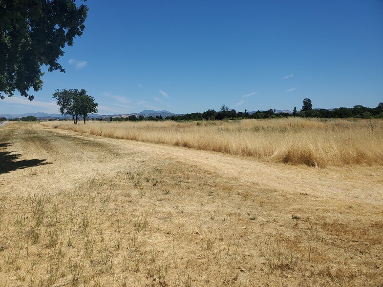 More Photos Of 4001 Coral Sea Ave, Santa Rosa Land For Sale