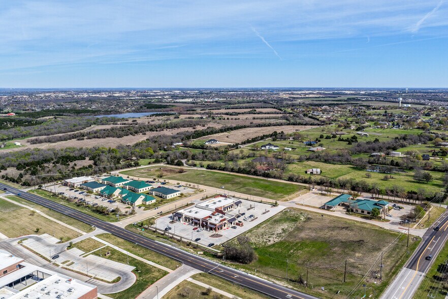 More Photos Of 6601 Horizon Rd, Heath General Retail For Lease