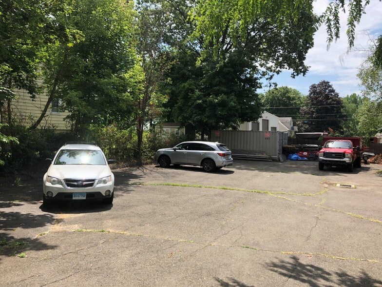 More Photos Of 3 Springside Ave, Danbury Loft Creative Space For Sale