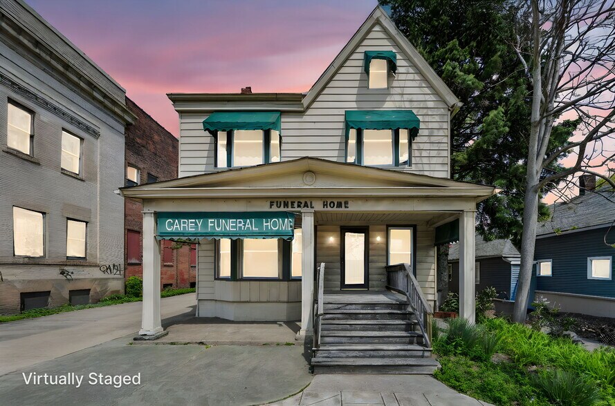 More Photos Of 6318 Lorain Ave, Cleveland Loft Creative Space For Sale