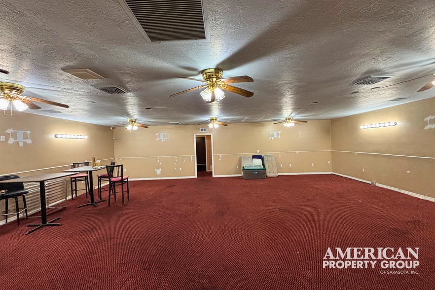 More Photos Of 3285 Placida Rd, Englewood Storefront Retail Office For Sale