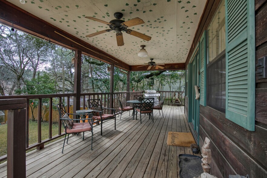 More Photos Of 7367 River Rd, New Braunfels Lodge Meeting Hall For Sale