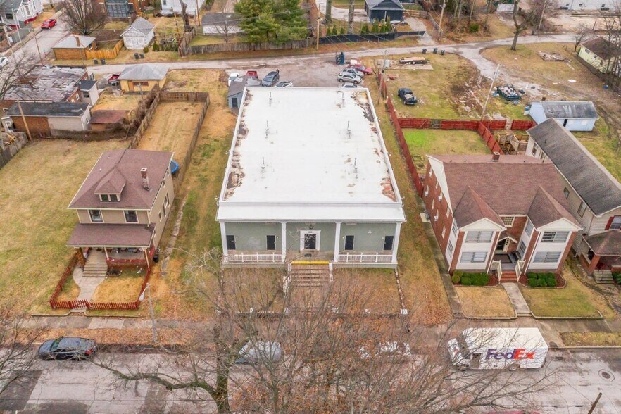 More Photos Of 1320 Parrett St, Evansville Apartments For Sale