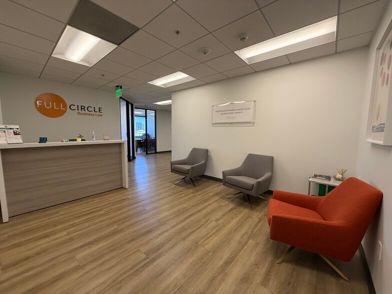 More Photos Of 425 E Colorado St, Glendale Office For Lease