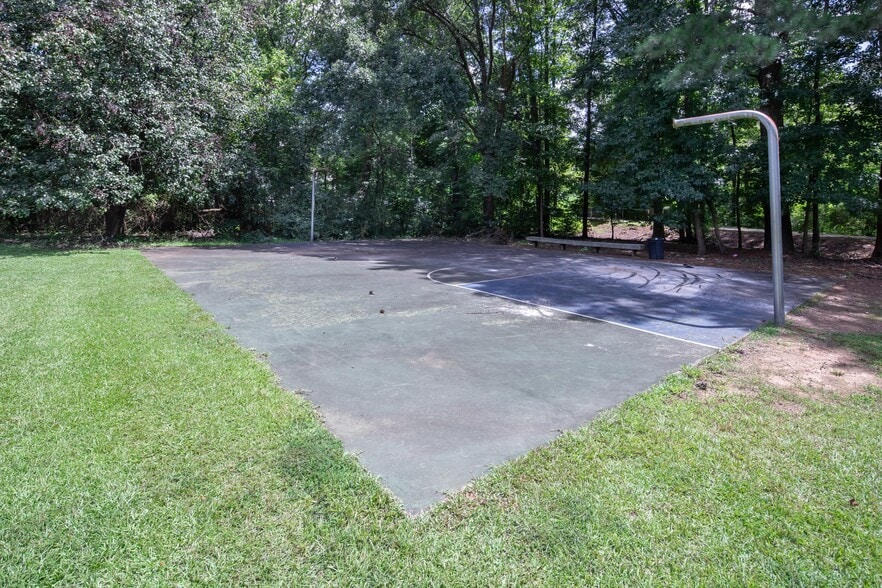 More Photos Of 227 Brumbelow Rd, Carrollton Apartments For Sale