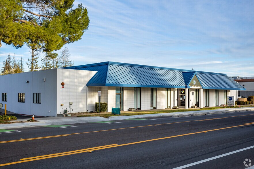 More Photos Of 10260 Bubb Rd, Cupertino Flex For Sale