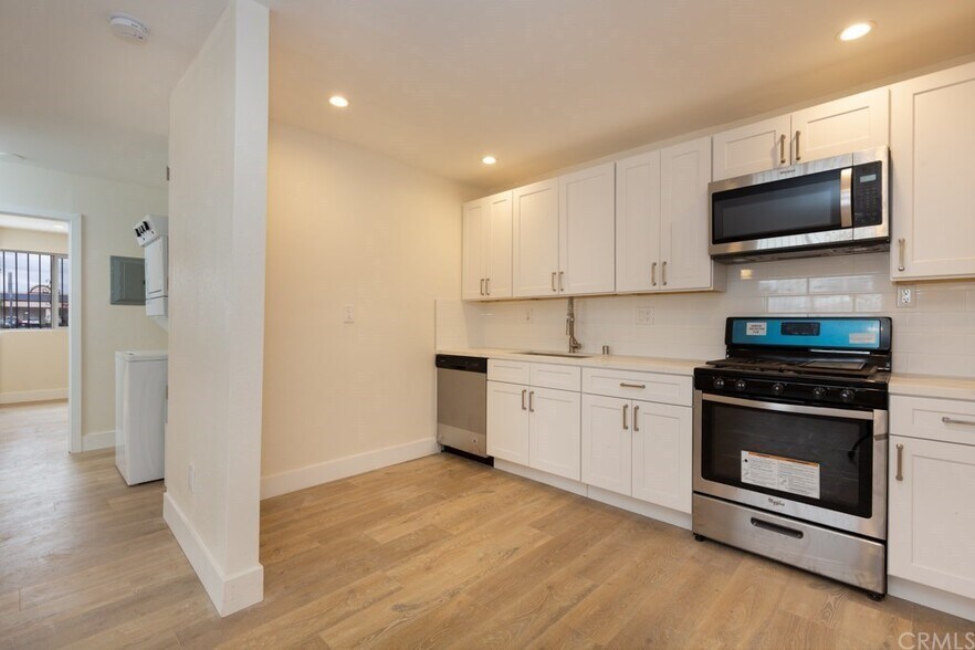 More Photos Of 2526 Mcfadden Ave, Santa Ana Apartments For Sale