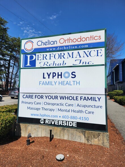 More Photos Of 29 Riverside St, Nashua Medical For Sale