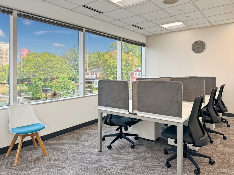 More Photos Of 6160 N Summit Dr, Brooklyn Center Coworking Space