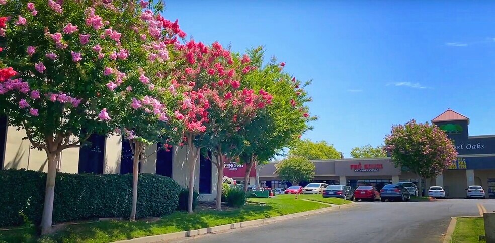 More Photos Of 6400-6480 Fair Oaks Blvd, Carmichael Unknown For Lease