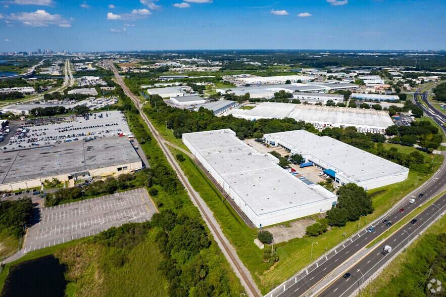 More Photos Of 1206 N Us Hwy 301, Tampa Unknown For Lease