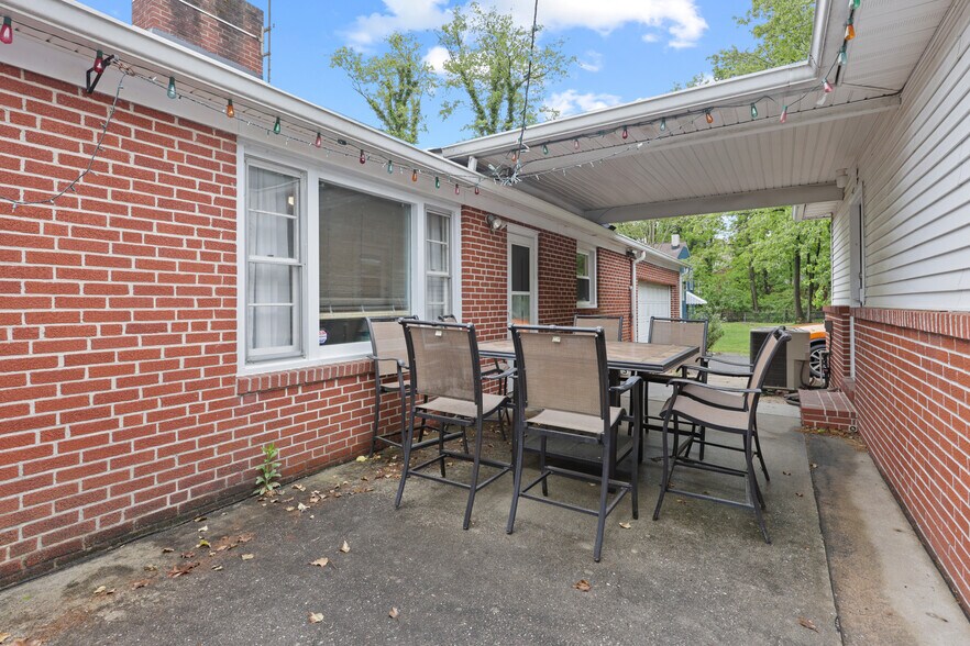 More Photos Of 3904 E Joppa Rd, Nottingham Flex For Sale