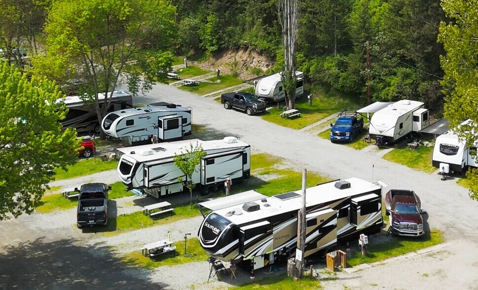 More Photos Of 12329 E Frontage Rd, Coeur d'Alene Trailer Camper Park For Sale