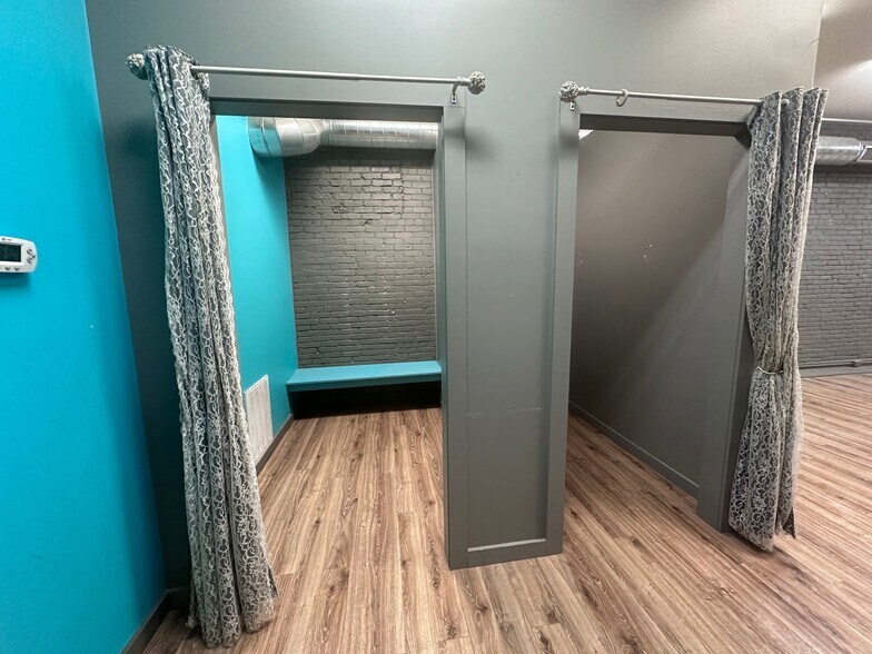 More Photos Of 207 E Front St, Traverse City General Retail For Sale