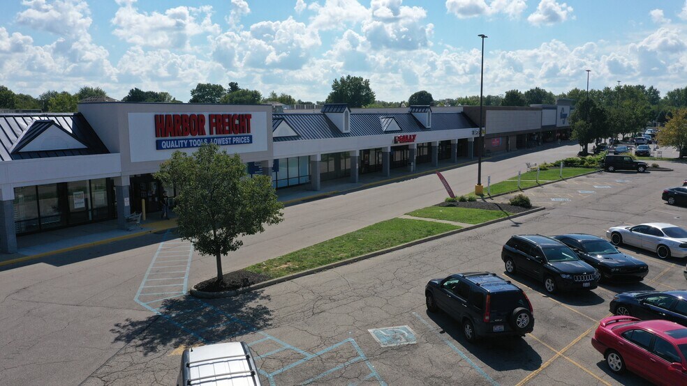 More Photos Of 1900 W Park Sq, Xenia Unknown For Lease