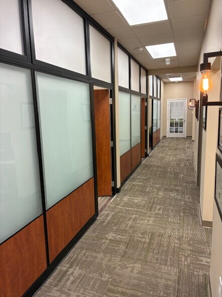 More Photos Of 2565-2575 Homeview Dr, Richmond Medical For Sale