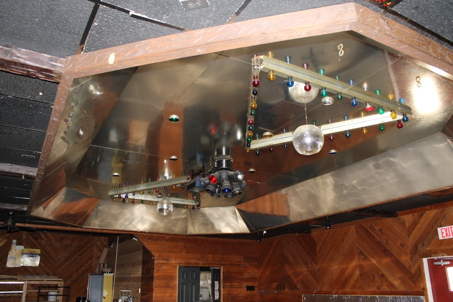 More Photos Of 1204 18th St, Two Rivers Bar For Sale