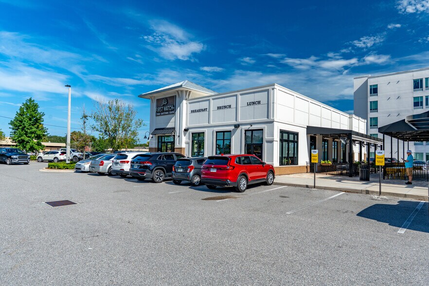 More Photos Of 9271 E Baymeadows Rd, Jacksonville Storefront Retail Office For Sale