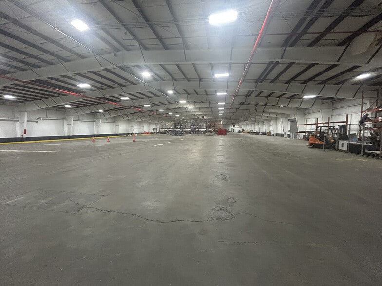 Primary Photo Of 771 S Erwin St, Cartersville Warehouse For Lease