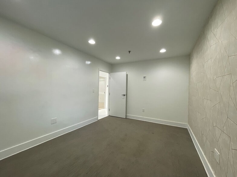 More Photos Of 644 Antone St NW, Atlanta Loft Creative Space For Lease