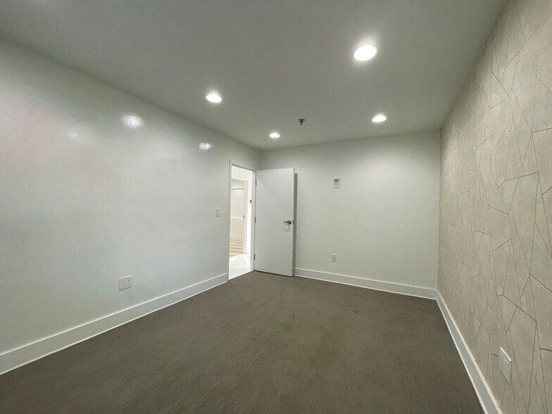 More Photos Of 644 Antone St NW, Atlanta Loft Creative Space For Lease