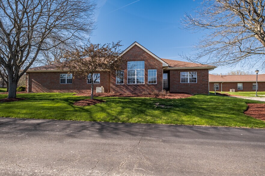 More Photos Of 7222 Day Ave SW, Navarre Medical For Lease